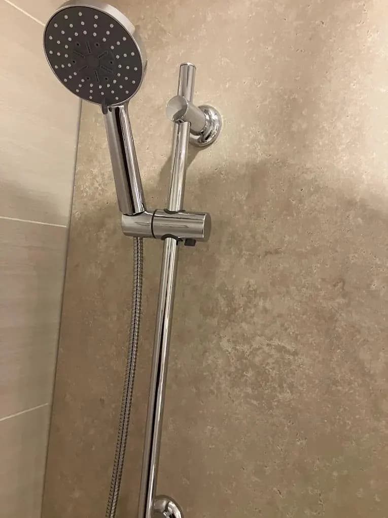 Chrome shower riser rail and handset