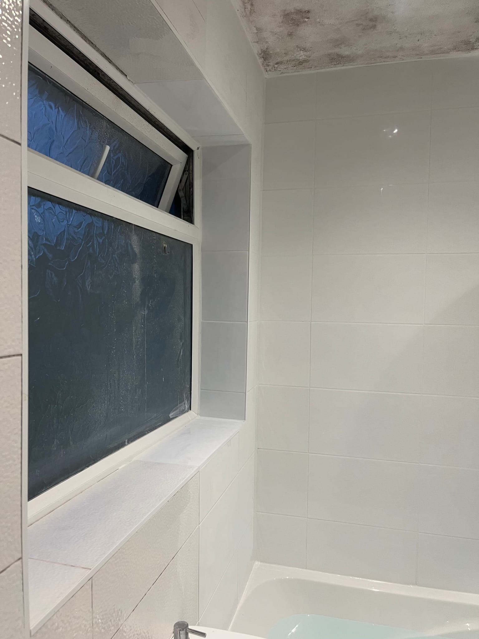Bathroom floor rebuilt after hidden leak damage, Seacroft — photo 8